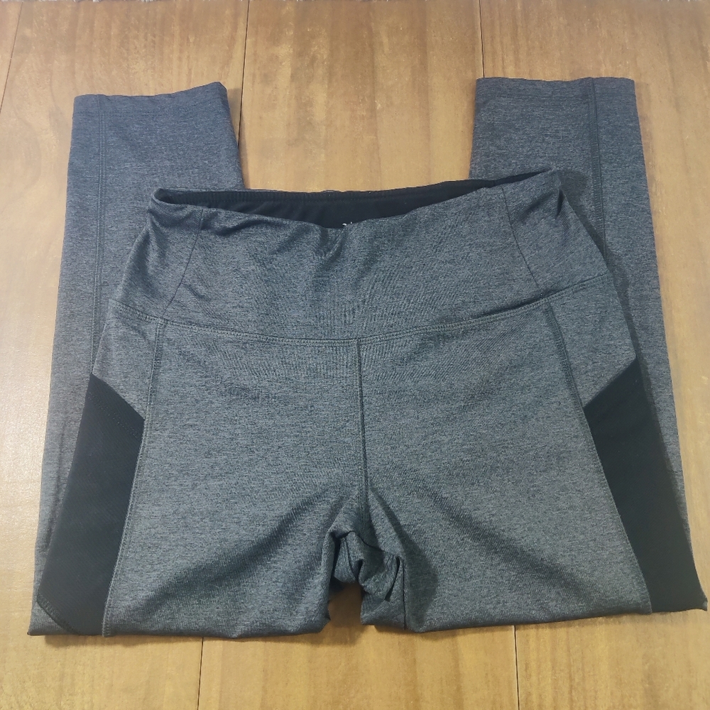 Vogo Athletic Capri Leggings